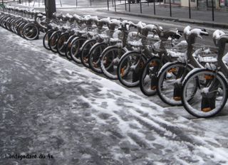 Lindependantdu4e_velib_sous_la_neige_IMG_0621