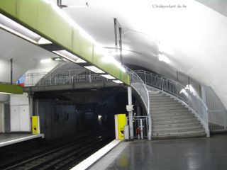 Lindependantdu4e_metro_chatelet_IMG_5582