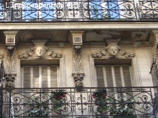 Lindependantdu4e_rue_sainte_croix_39_detail_IMG_7559