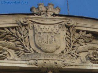 Lindependantdu4e_mairie_du_4e_nef_detail_IMG_7150