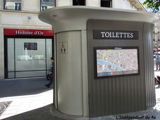 Lindependantdu4e_toilettes_IMG_2196