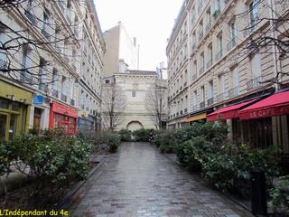 Lindependantdu4e_rue_du_tresor_fentre_IMG_0756