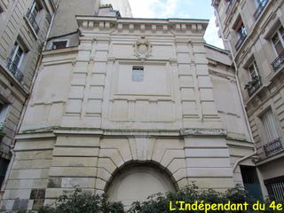 Lindependantdu4e_rue_du_tresor_fenetre_IMG_0759