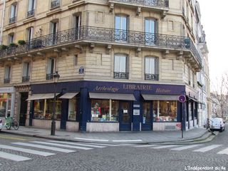 Lindependantdu4e_rue_jean_du_bellay_librairie_IMG_0866