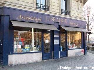 Lindependantdu4e_rue_jean_du_bellay_librairie_IMG_0867