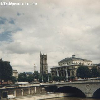 Lindependantdu4e_tour_saint_jacques_1987