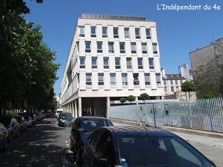 Lindependantdu4e_rue_hotel_de_ville_IMG_2628