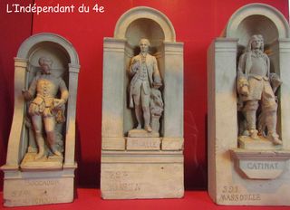 Lindependantdu4e_hotel_de_ville_statues_IMG_9753 Copie